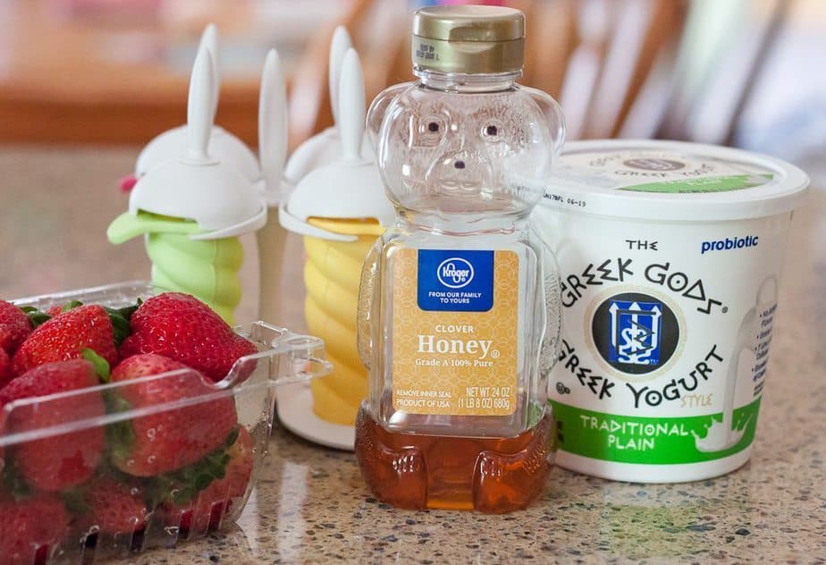 These Strawberry Greek Yogurt Popsicles are a healthy and refreshing frozen treat that everyone will look forward to on a hot summer day.