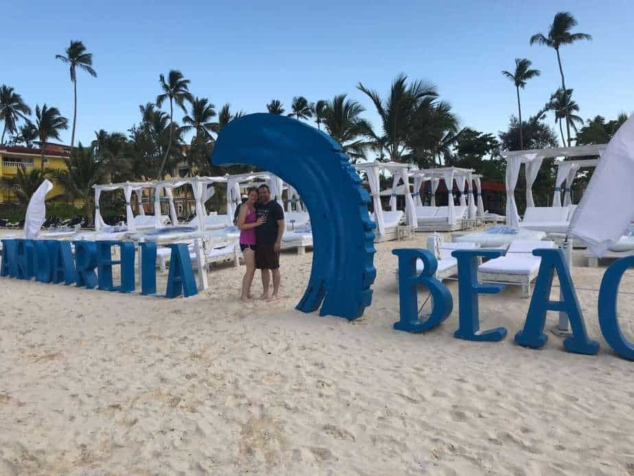Candlelight dinner on the beach, snorkeling in the Dominican Republic, swimming with dolphins, trampoline beach aerobics, my favorite foods of the week, marriage lessons learned already, and this week's healthy meal plan.